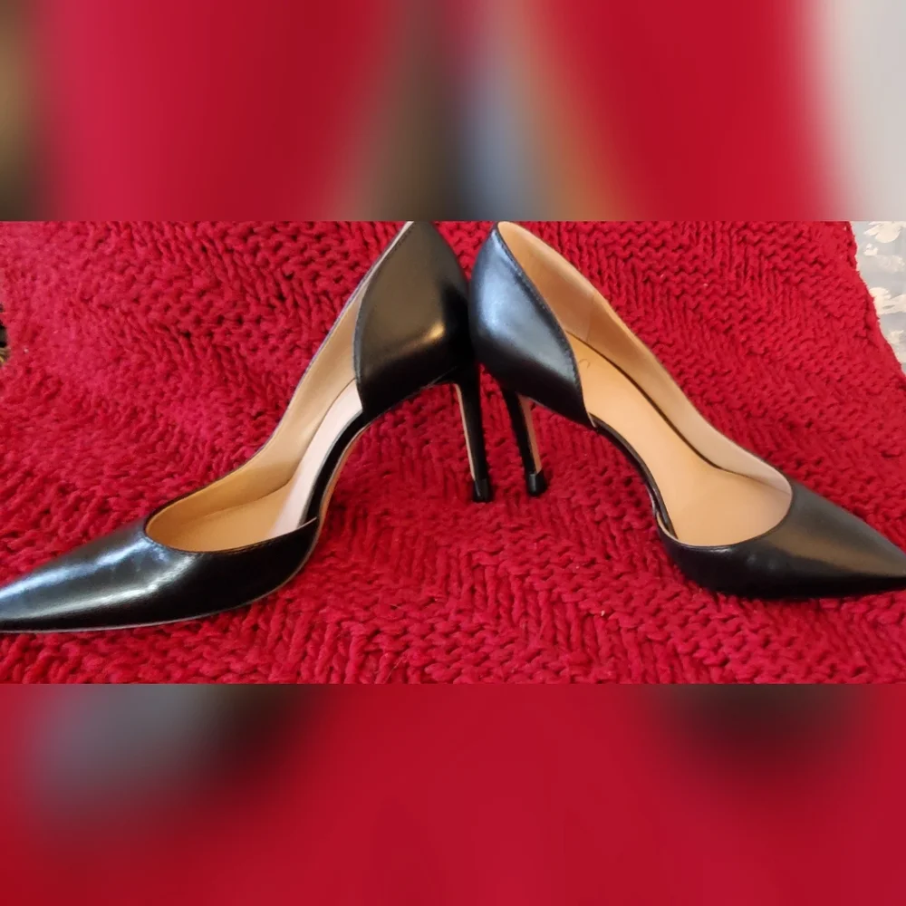 I.N.C. Kenjay d'Orsay Heels - Picture 2 of 8